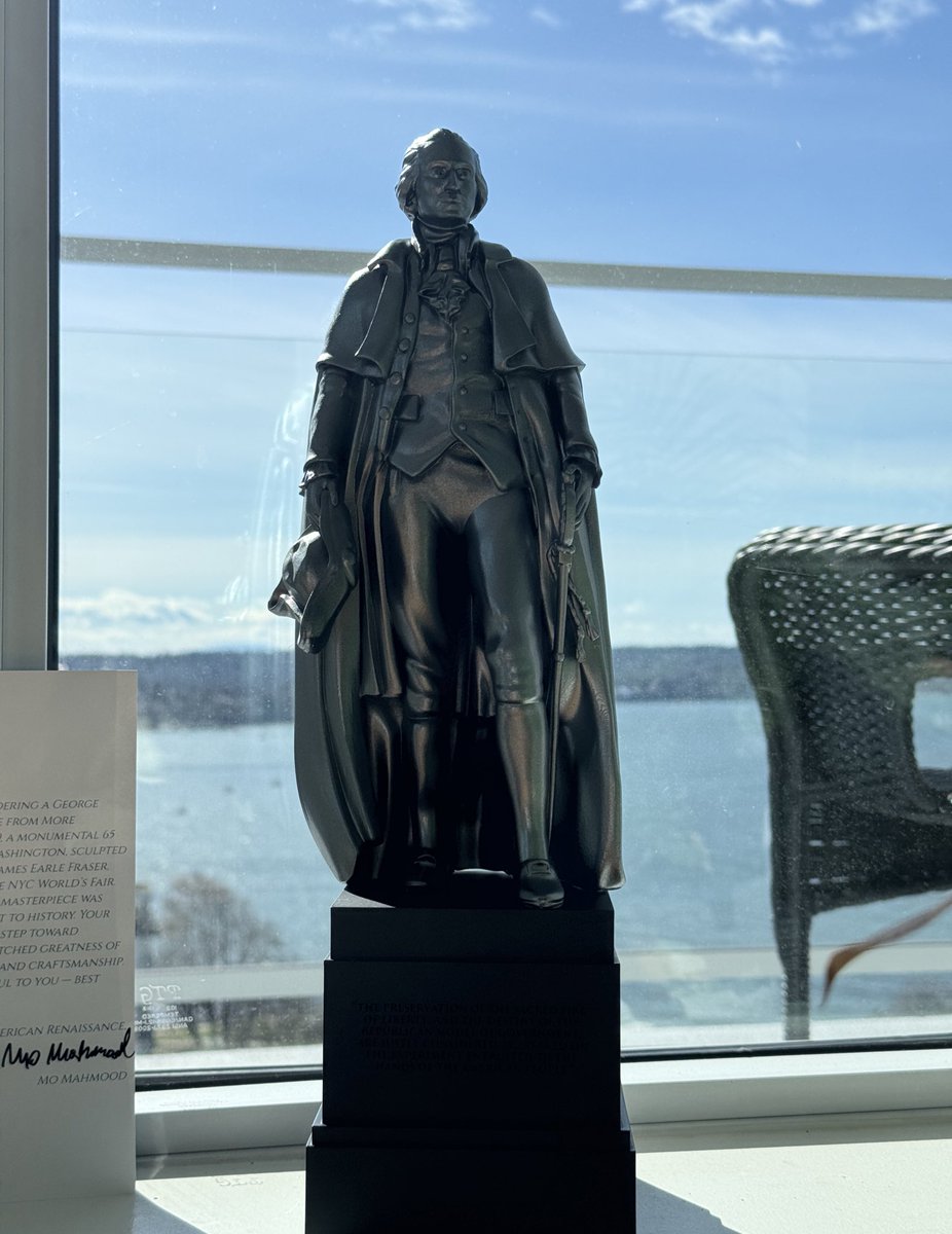 Mo Monuments tweet media