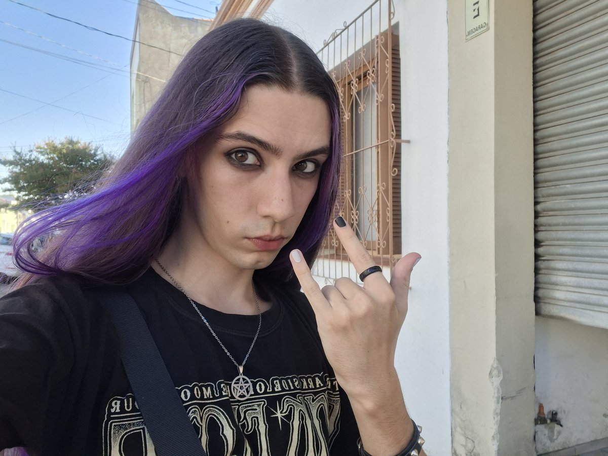 🌴🌈 Arthemise 🔲🔳 tweet media