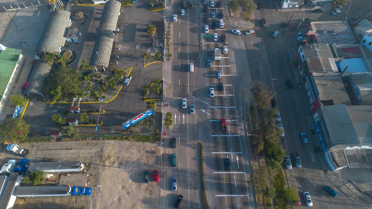 Buzo Caperuzo tweet media