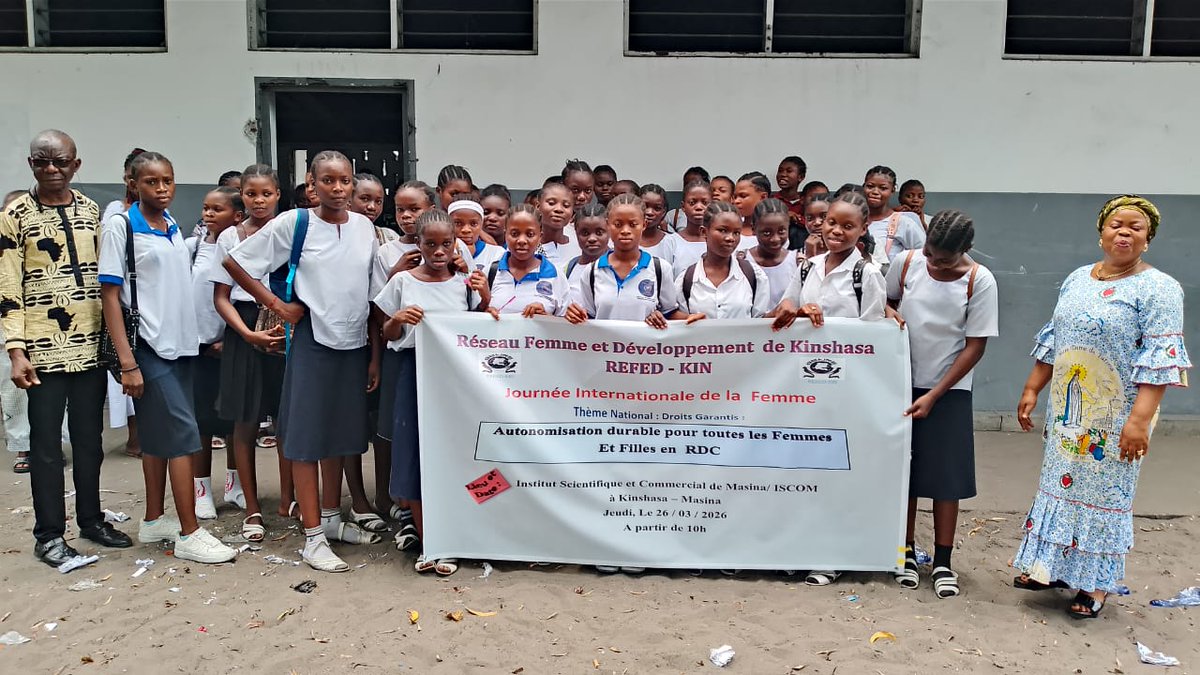 ComiteFemme's tweet photo. Clôturant les activités du mois des droits des femmes, le #Refed Kinshasa a sensibilisé les enseignantes, les élèves, les autorités de la Sous Proved de Masina ainsi que le personnel administratif de l'Institut Scientifique et Commercial de Masina, ISCOM sur les Droits Garantis https://t.co/p9TmSst7bn