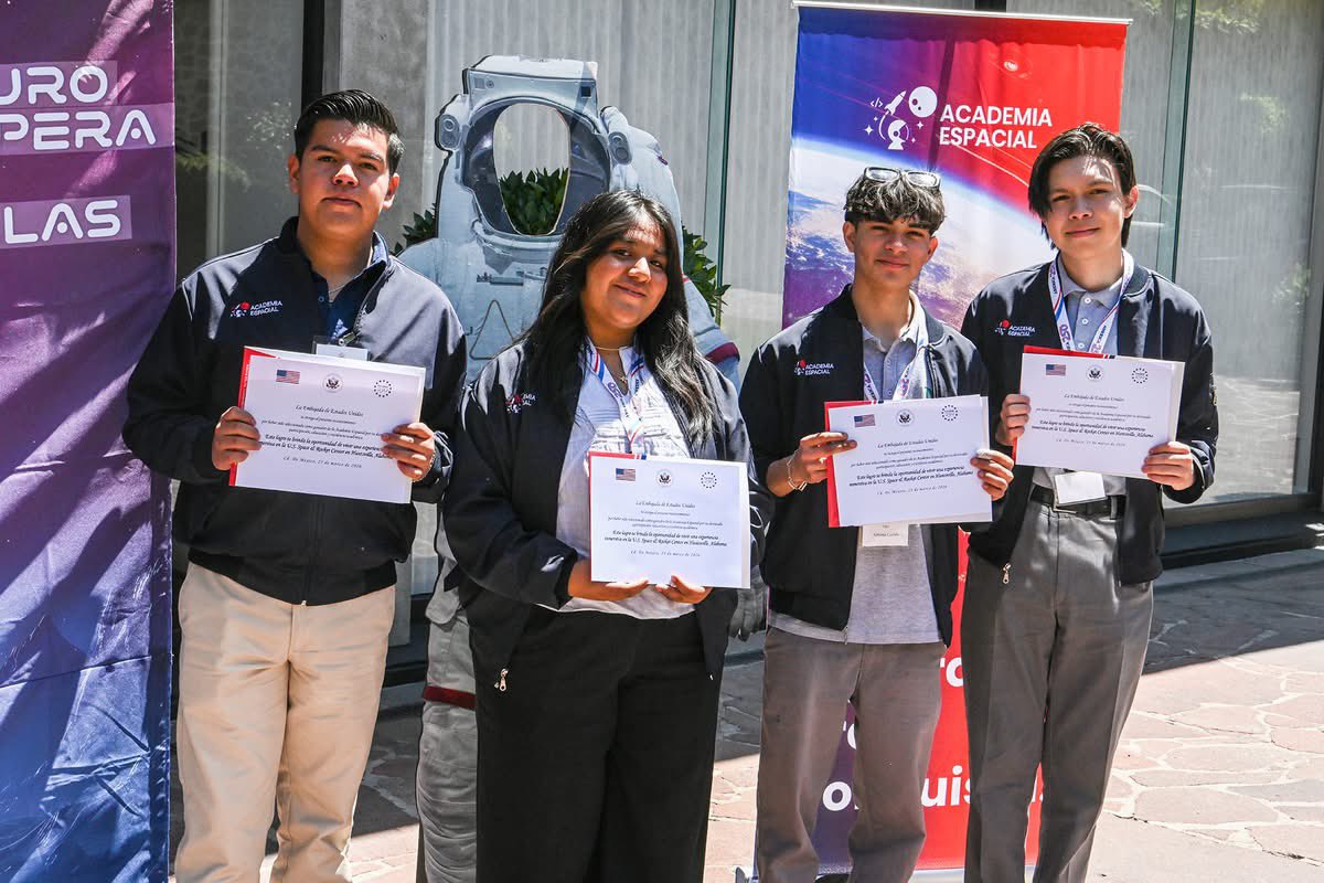 Fundación Televisa tweet media