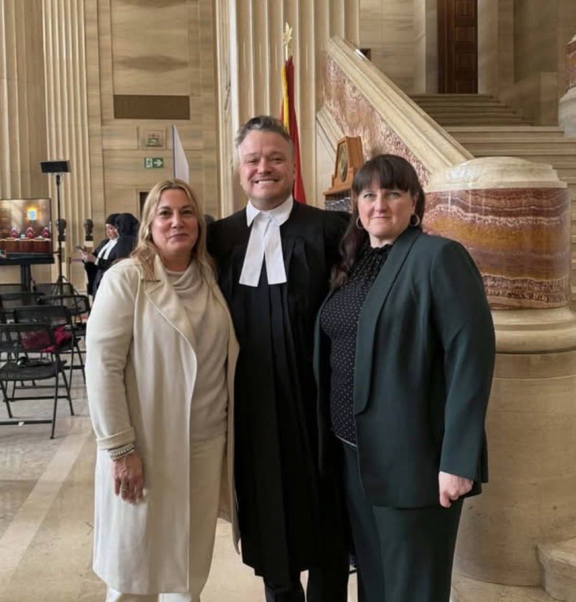 DeLaFrèzelière tweet media