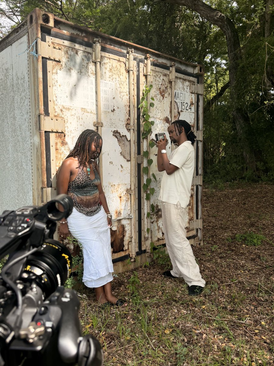 lilmaina tweet media