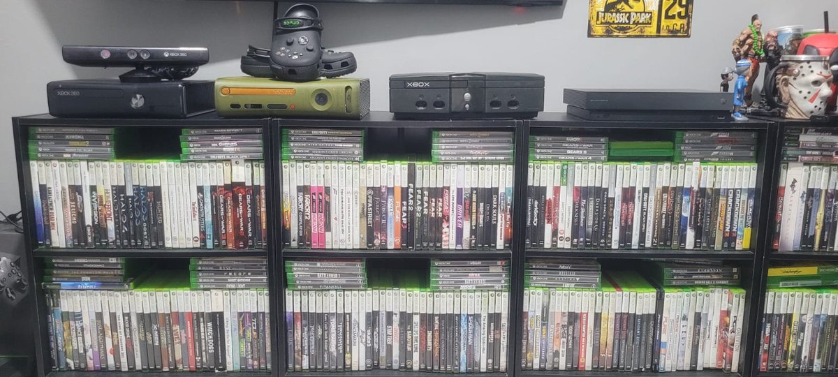 OCervejeiro_'s tweet image. INTERAÇÃO COM A GALERA DO❎🅱️🅾️❎

Como alguém que não vivenciou a geração do #XboxClassic (compreensível), #Xbox360, #XboxOne e começou a "tirar o atraso" dos jogos na geração #XboxSeries, pode saber o que é ou não um Xbox ou a sua identidade?

Essa pergunta não está relacionada