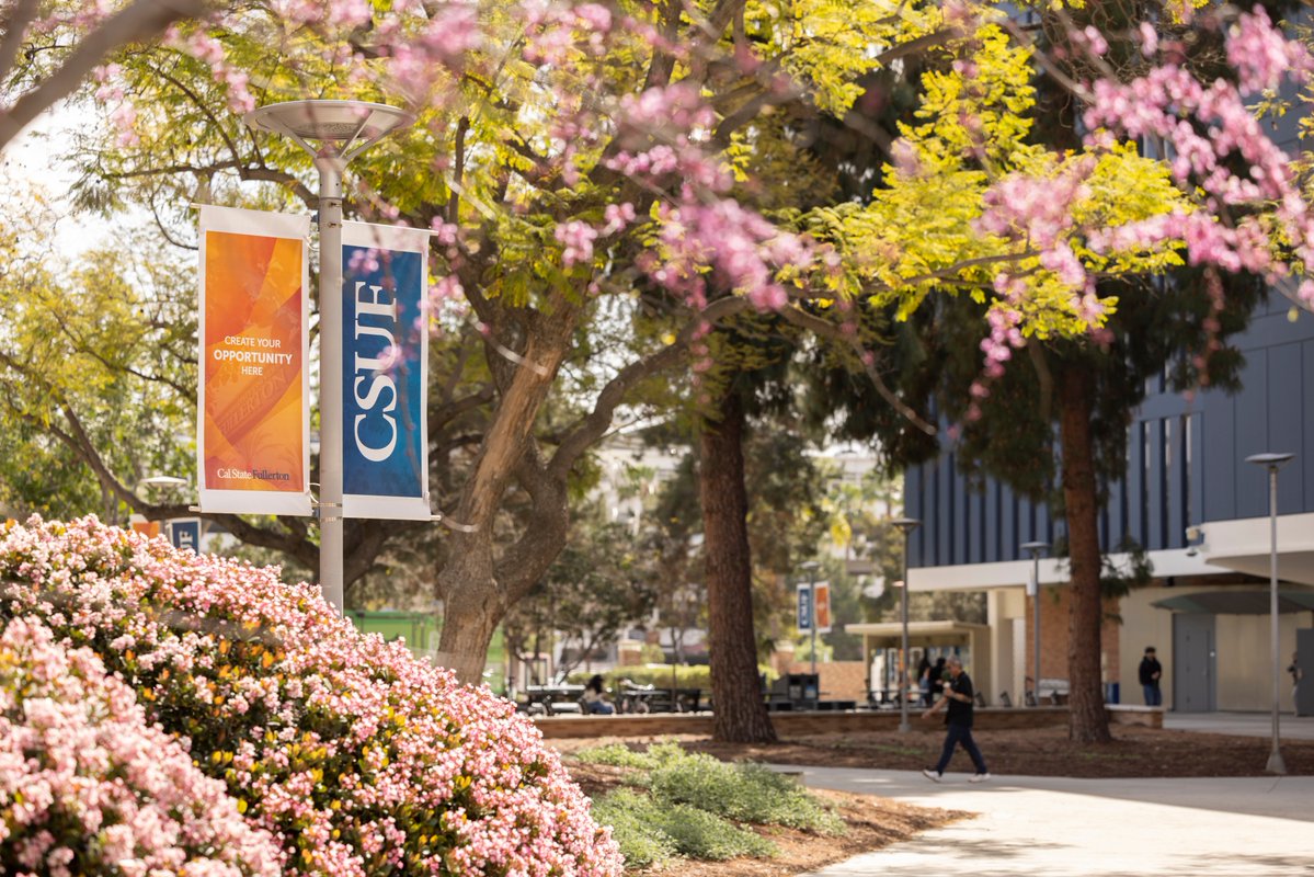 Cal State Fullerton tweet media