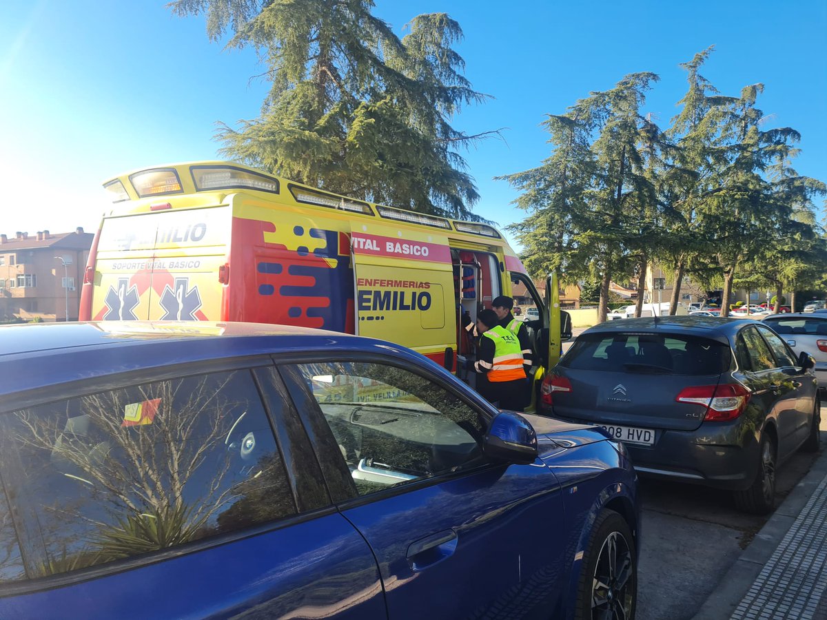 PCivilVelilla's tweet image. Nos activa #Particular por mujer de 77 años en #ViaPublica
Trasladamos al Centro de Salud de nuestra localidad.