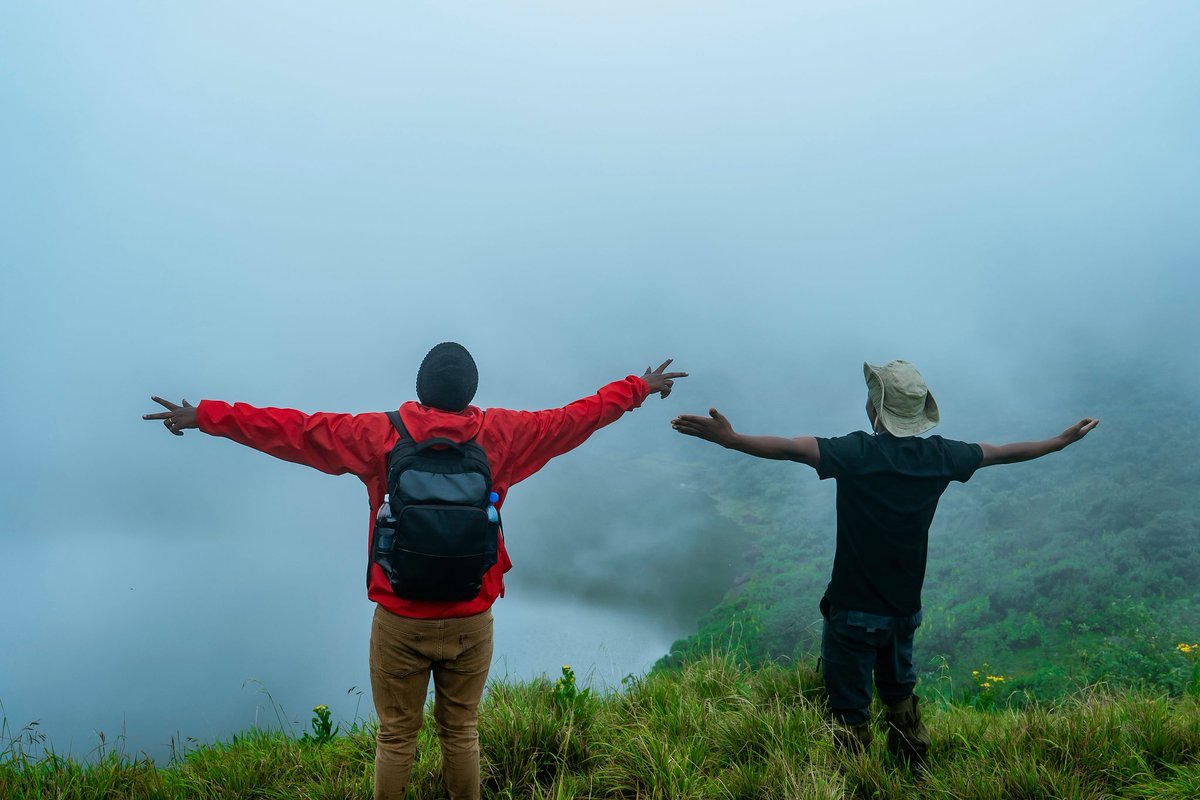 _Toussaint_3's tweet image. 📍Bisoke, Rwanda 🇷🇼

On top of 3711 meters of Altitude above sea level, this is where the Adventure lovers meet the nature. 

#VisitRwanda
#TravelGoals 
#explorebeyond