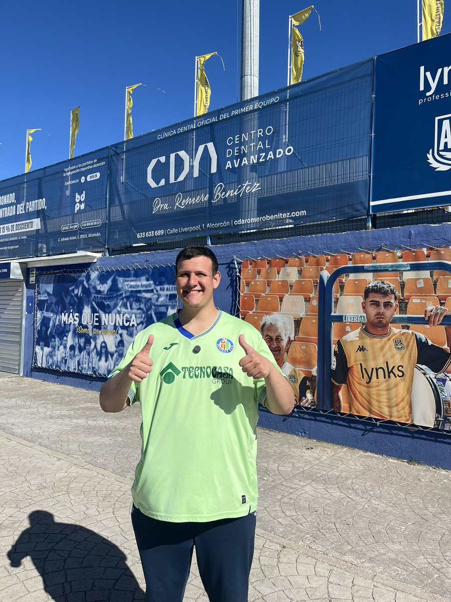 sersan💙 tweet media