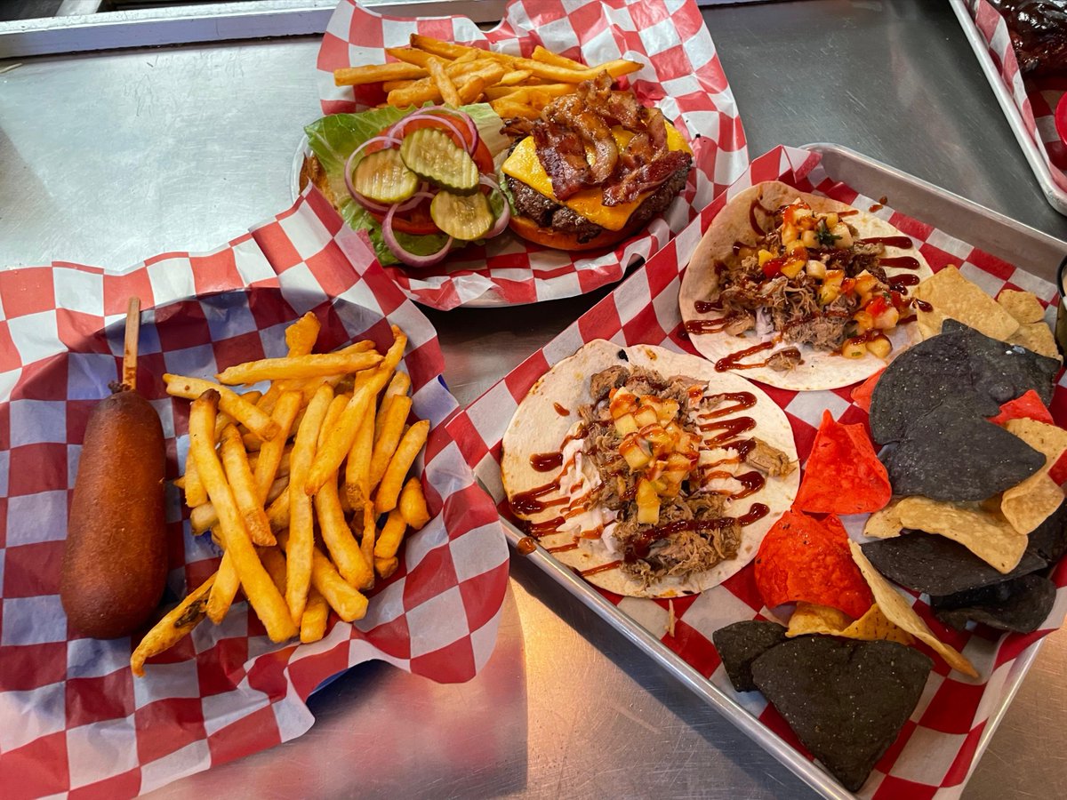 DickSez's tweet image. Ok now we're hungry🤤

#PuttingTheFUInFUN #FunForALL #ALLinFun #fyp #viral #trending #thingstodo #partytime #DicksLastResort #ChaosWelcomed #SarcasmServedDaily #GoodFoodBadAttitude #EatDrinkLaugh