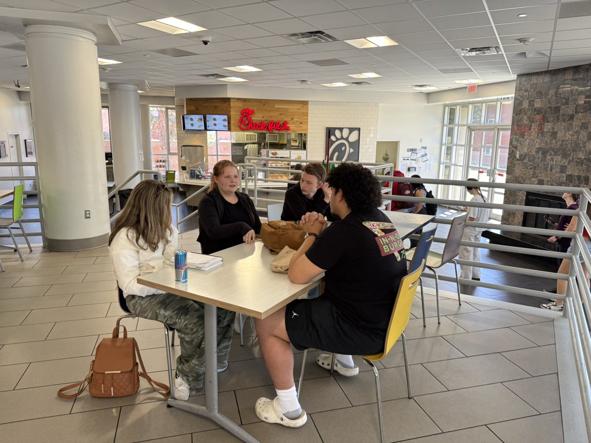 Eric Hernandez tweet media