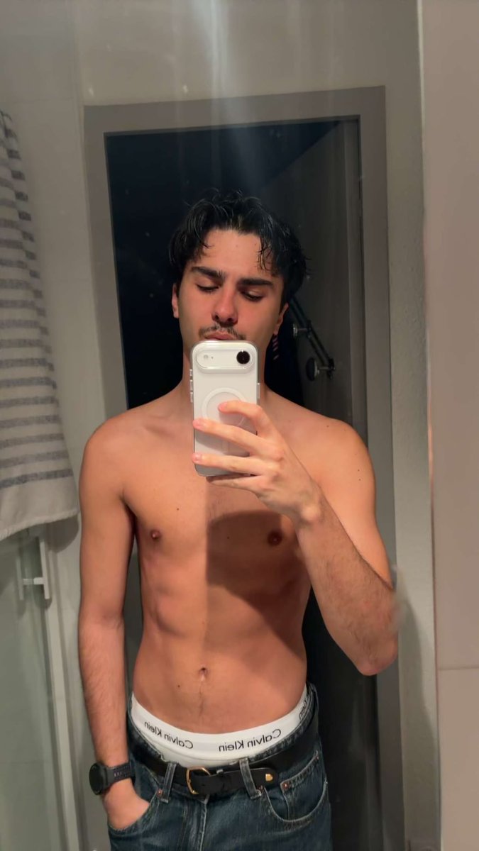 alvrzx🇫🇷🇪🇸 tweet media