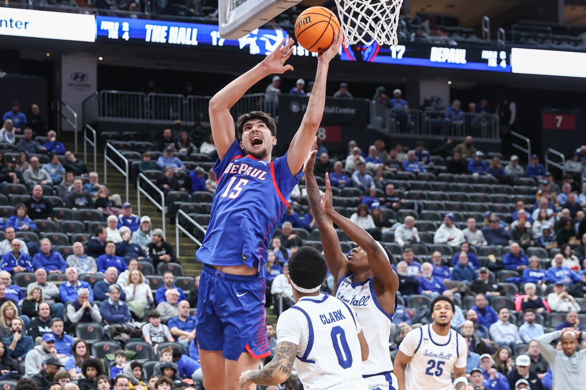 WeAreDePaul.com tweet media