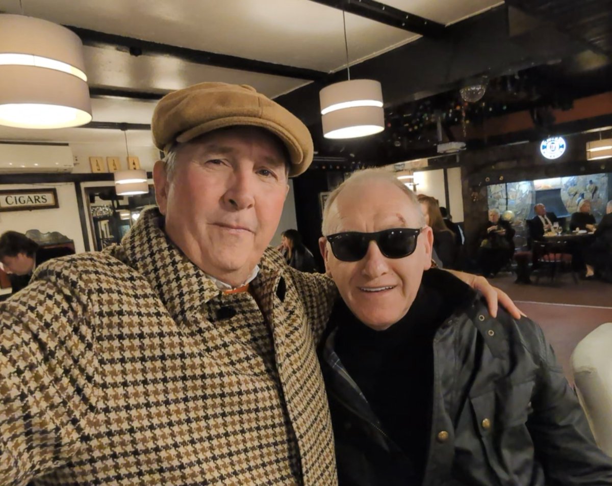 #Dad&Alfie🇸🇴 tweet media