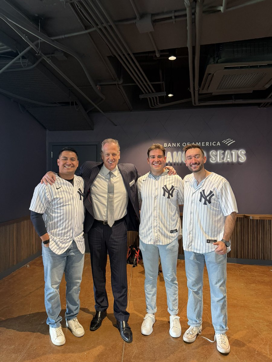 Andrew ❄️ tweet media