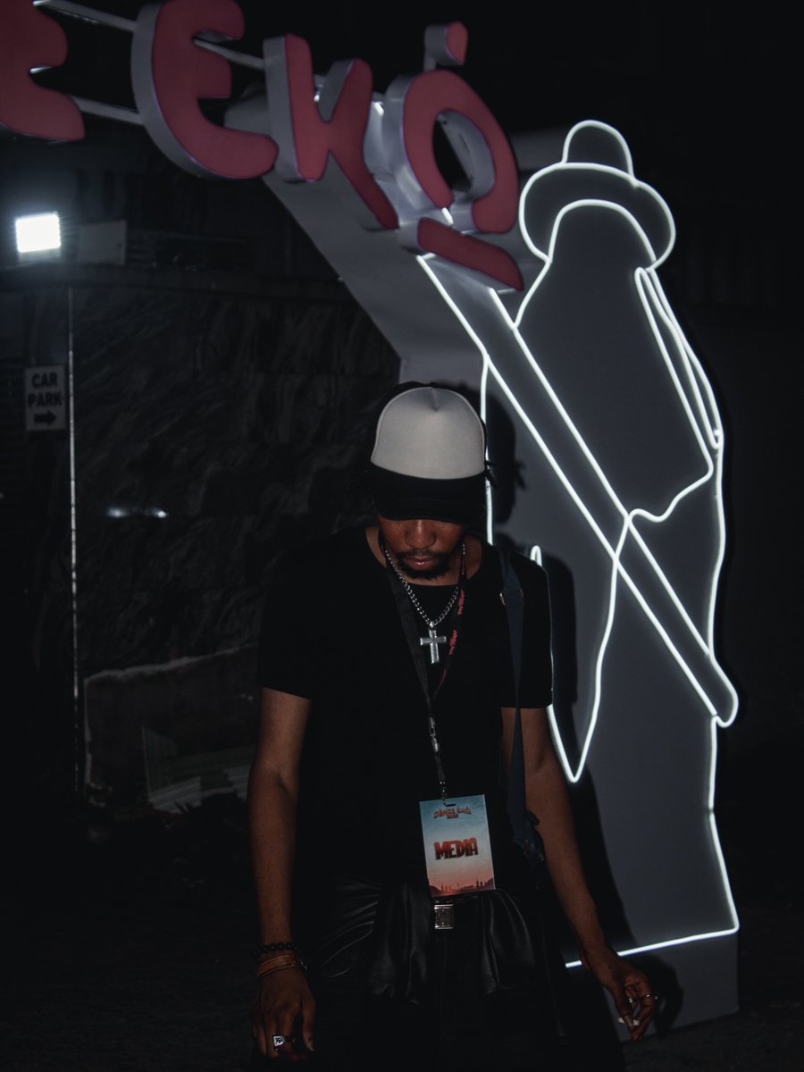 Trapped𒌐 tweet media