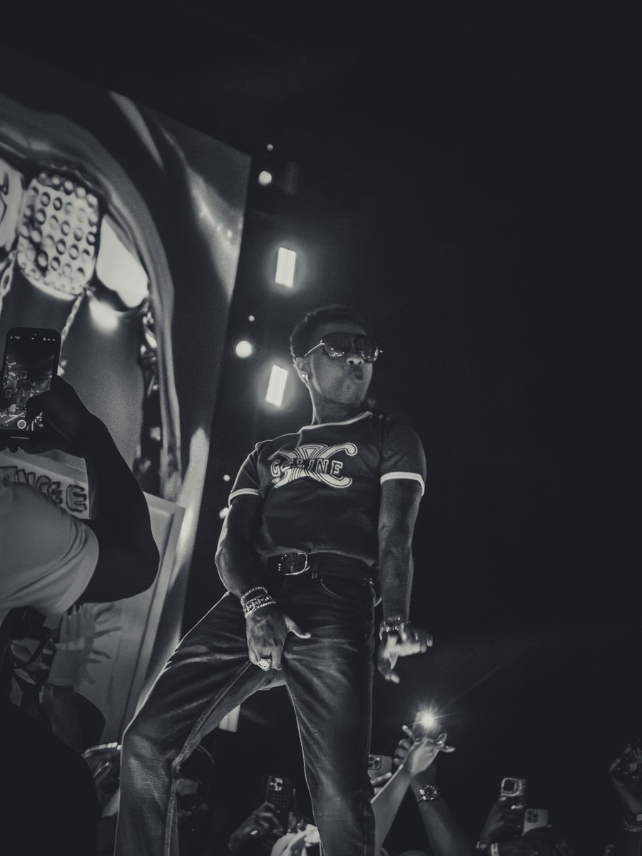 Trapped𒌐 tweet media