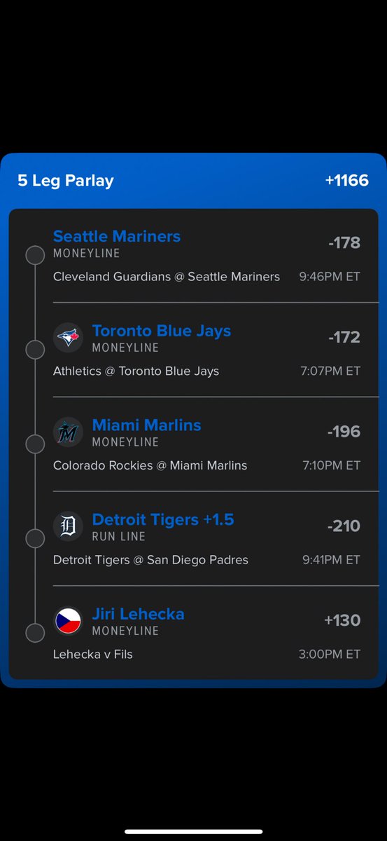 MandiesLocks's tweet photo. Today’s Locks 🔥 https://t.co/3vrkTI0d8M