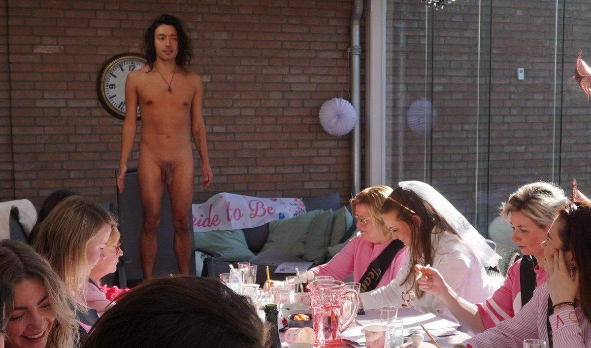 Dancing Free tweet media