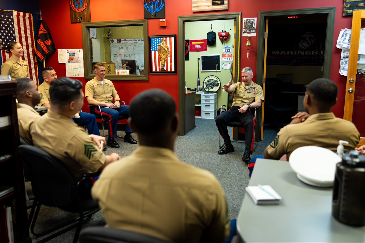 Commandant of the @USMC tweet media
