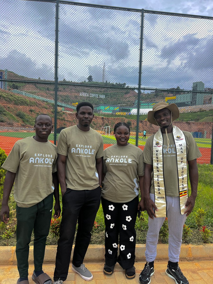 Smyle Explores tweet media