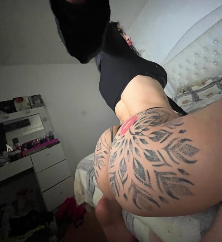 Señorita Infiel tweet media