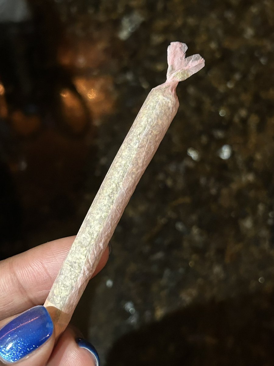 her sugarplum tweet media