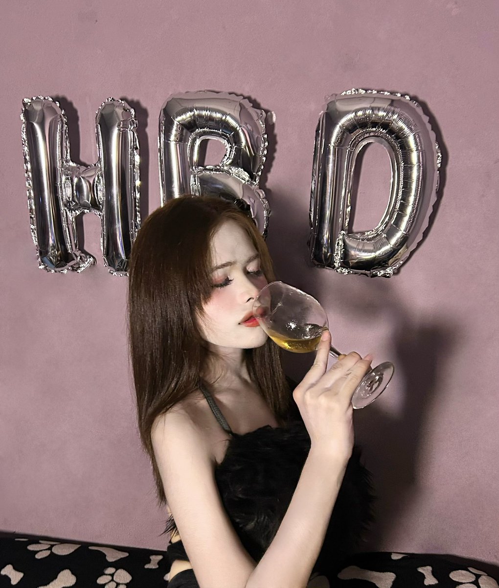 โฟน ฟิน tweet media