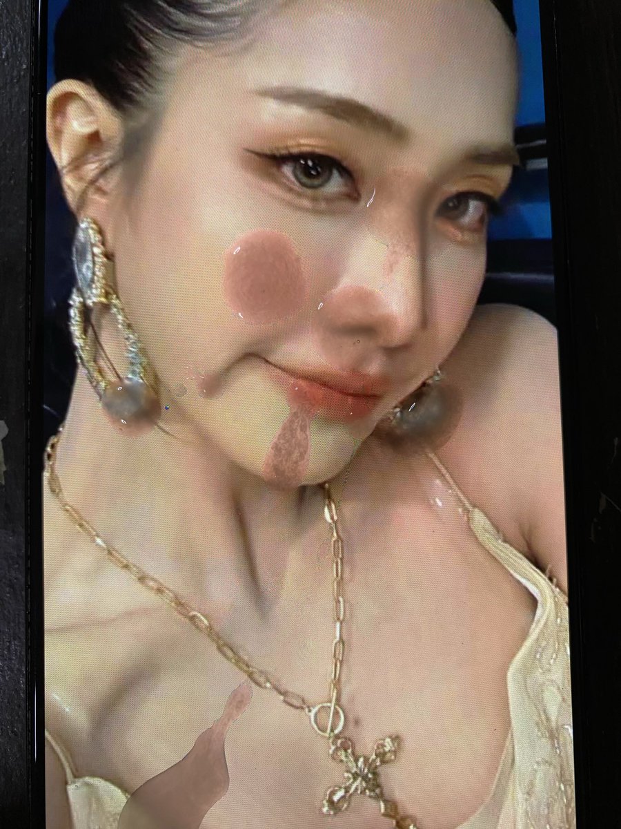 รับแตกใส่รูป (ไม่ฟรี) tweet media