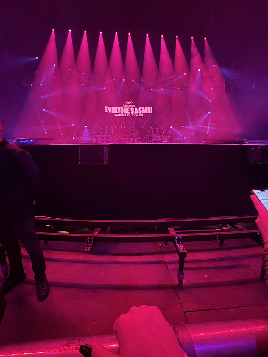 mara 卌 I FEEL EVERYTHING tweet media