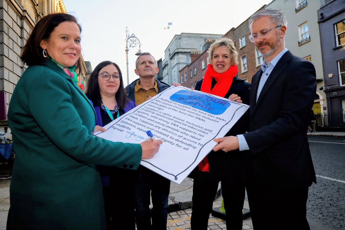 Mary Lou McDonald tweet media