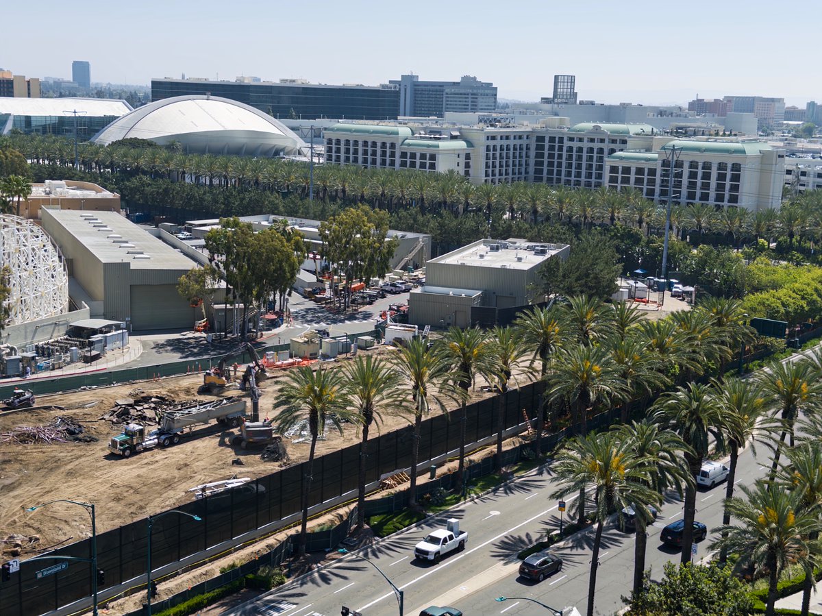 Critter Club tweet media