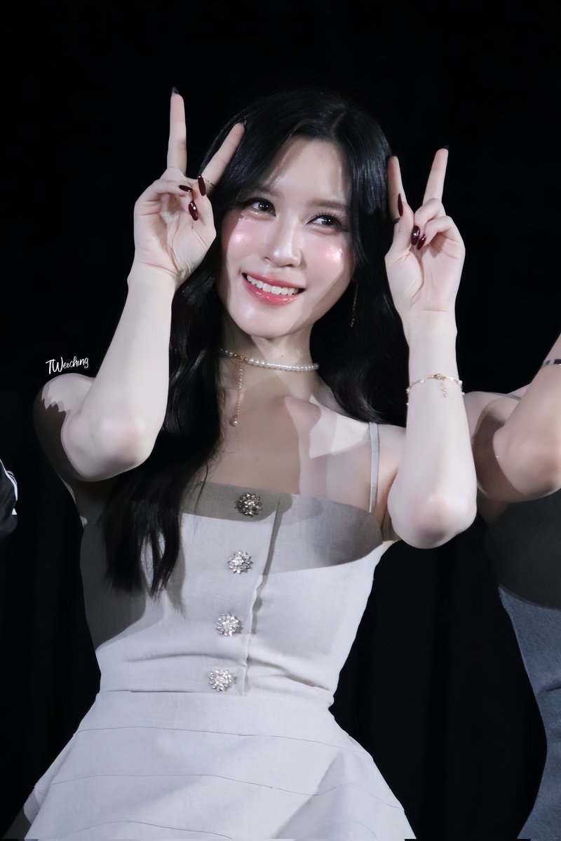 PROJECT 🤓 tweet media