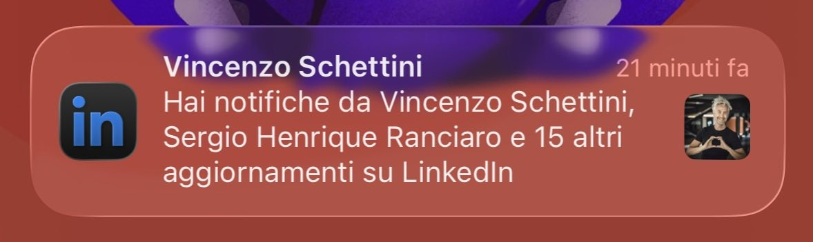 ~ bee¹⁴ 💚 tweet media