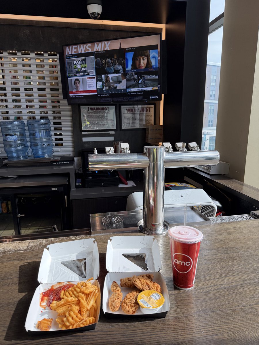 WAC04210626 tweet media