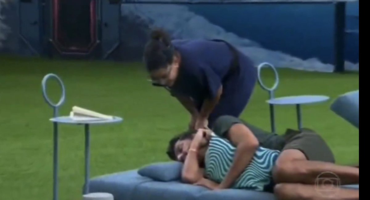 não fez nada diferente do que ana paula e milena já fizeram!!!