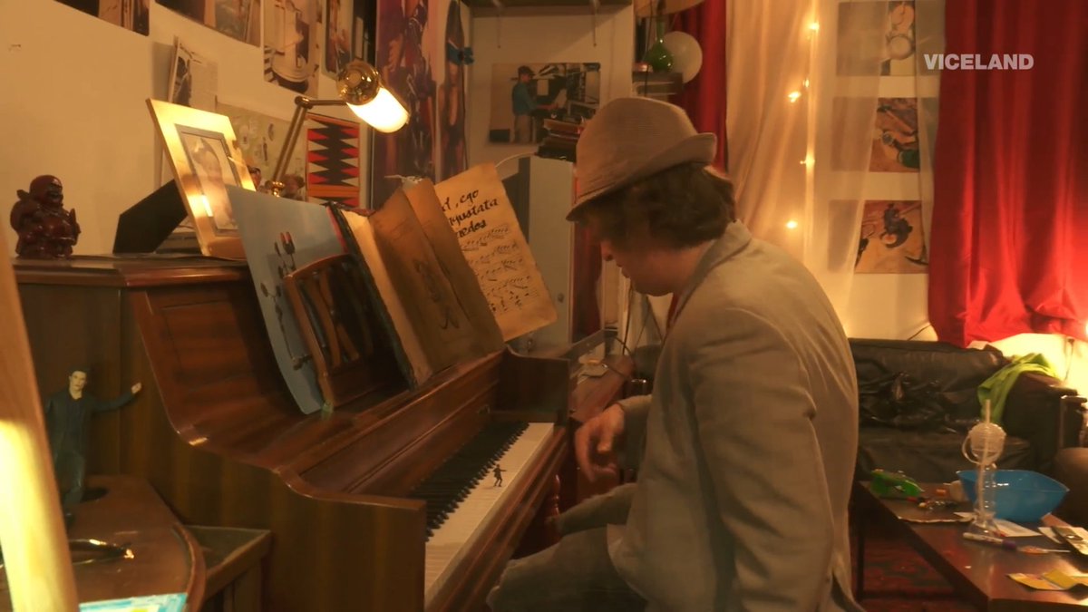 flanthippe tweet media