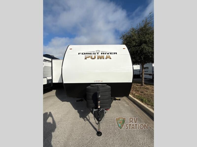 bryanrvs2's tweet photo. Adventure starts here with the New 2026 Forest River RV Puma Camping Edition. It’s built for comfort, convenience, and unforgettable trips with RV Station College Station.

Check it out! ➡️ https://t.co/1EhpnXrGZQ

#RVStationCollegeStation #ForestRiverPuma #CampingEdition https://t.co/Ovz344lLcB