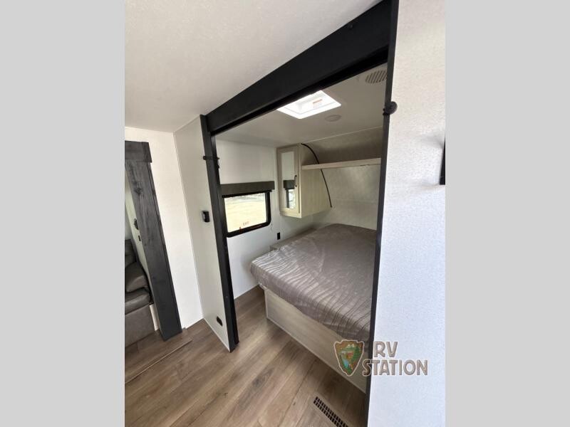 bryanrvs2's tweet photo. Adventure starts here with the New 2026 Forest River RV Puma Camping Edition. It’s built for comfort, convenience, and unforgettable trips with RV Station College Station.

Check it out! ➡️ https://t.co/1EhpnXrGZQ

#RVStationCollegeStation #ForestRiverPuma #CampingEdition https://t.co/Ovz344lLcB