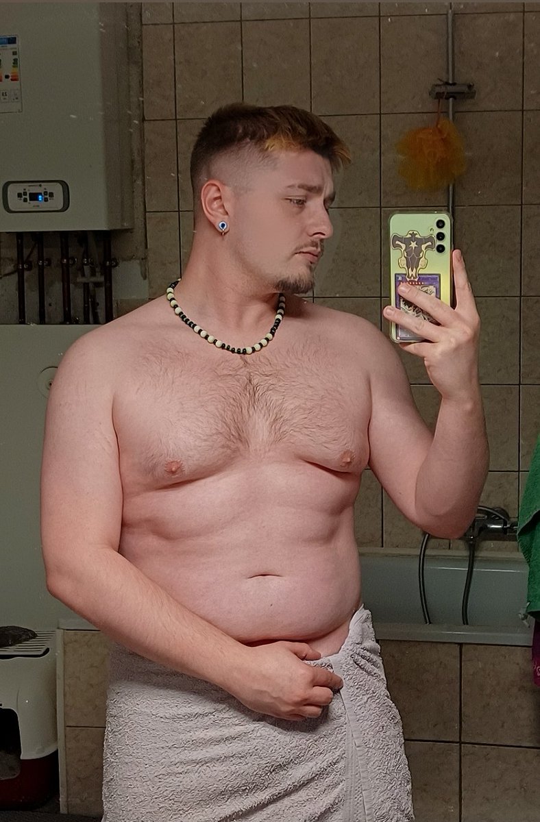 Fou Populaire 🐮🐻🏳️🌈 tweet media