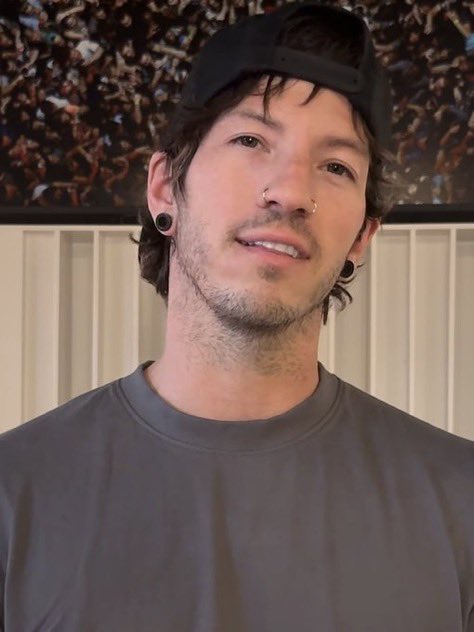 ashesindastreet's tweet photo. okay i can’t do this anymore https://t.co/9qLYr0xnxw