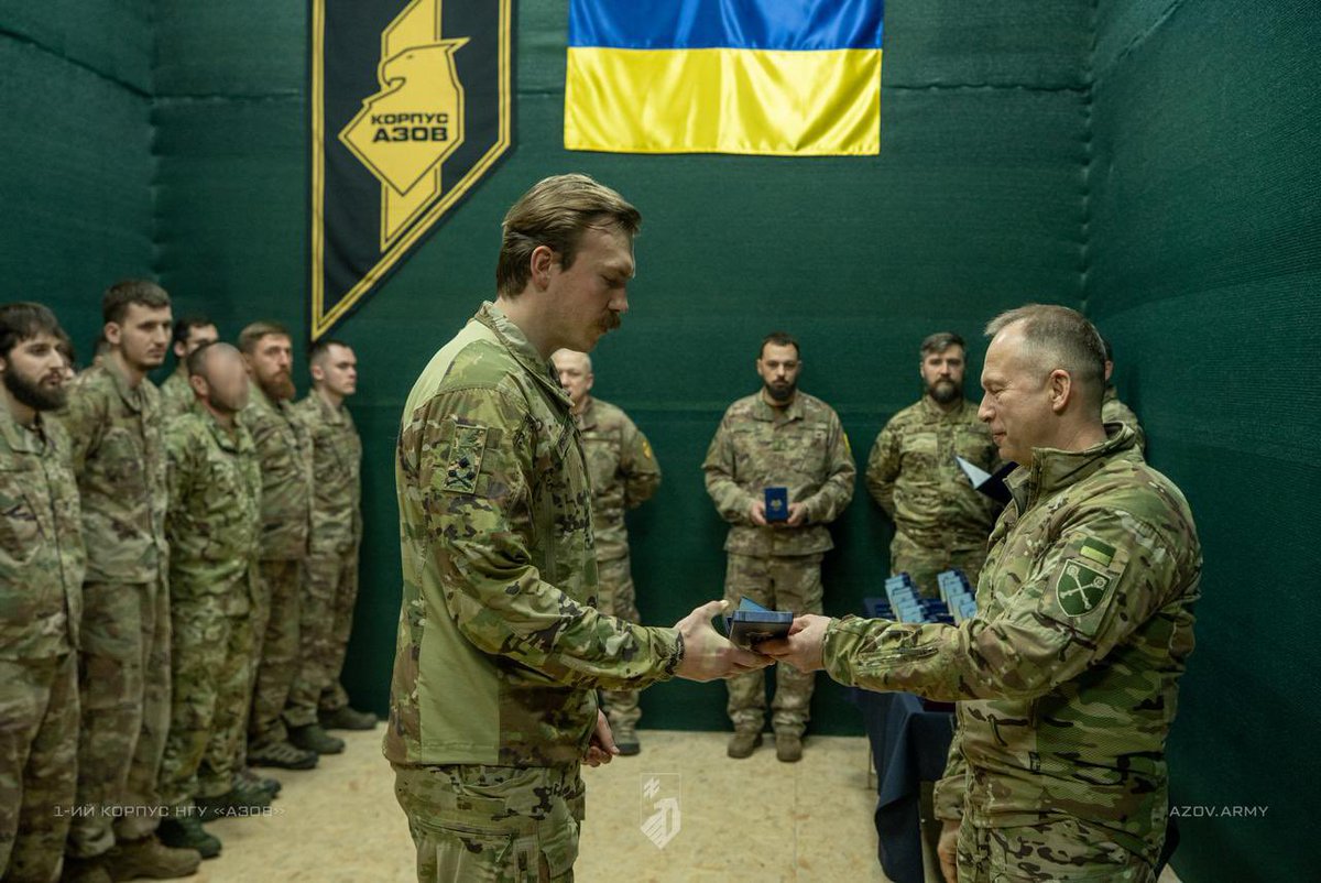 MAKS 25 🇺🇦👀 tweet media