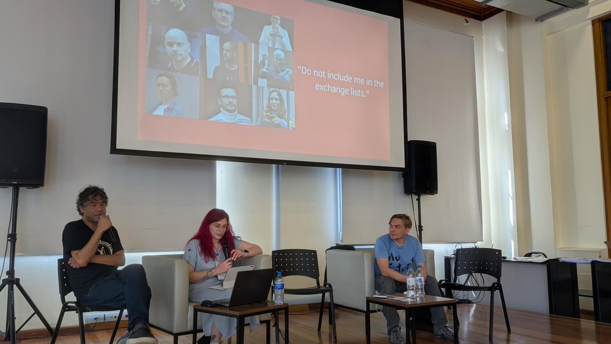 в каждой фразе по базе 🏳️‍🌈 tweet media