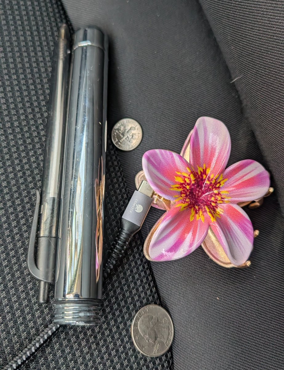 LecheroLB (Coachella) tweet media