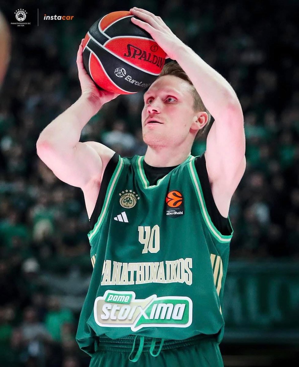 Dimitris☘️ tweet media