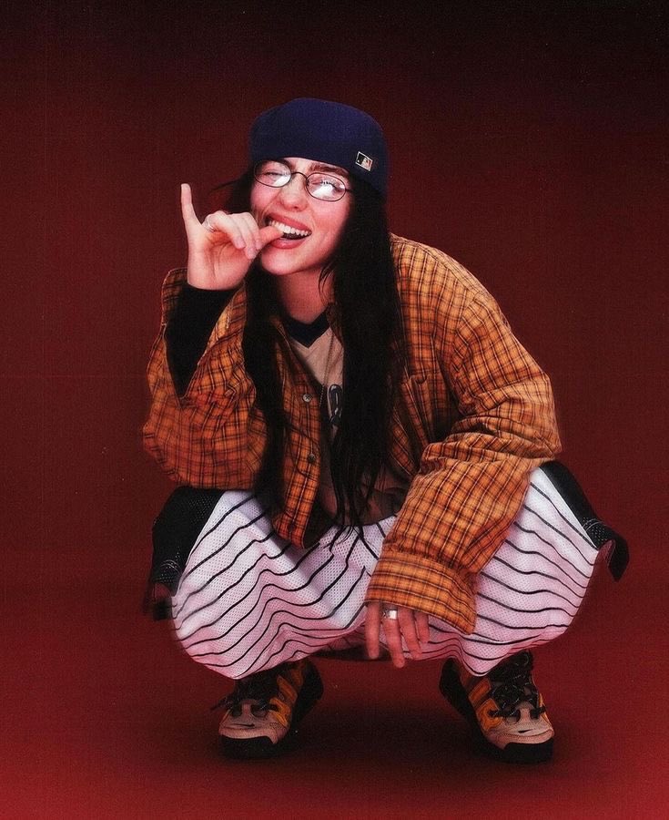 billie eilish fan tweet media