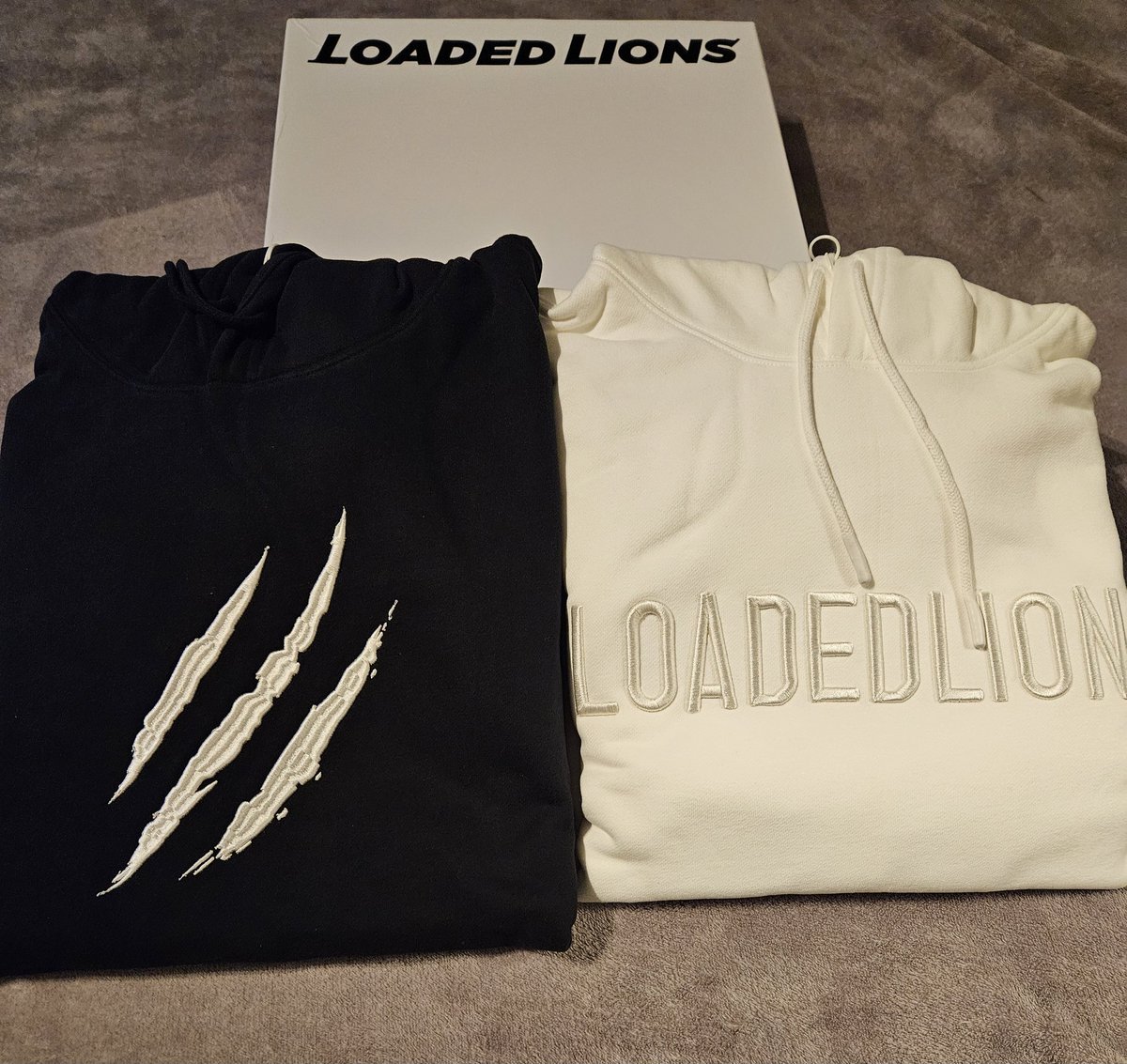 Redbach13 tweet media