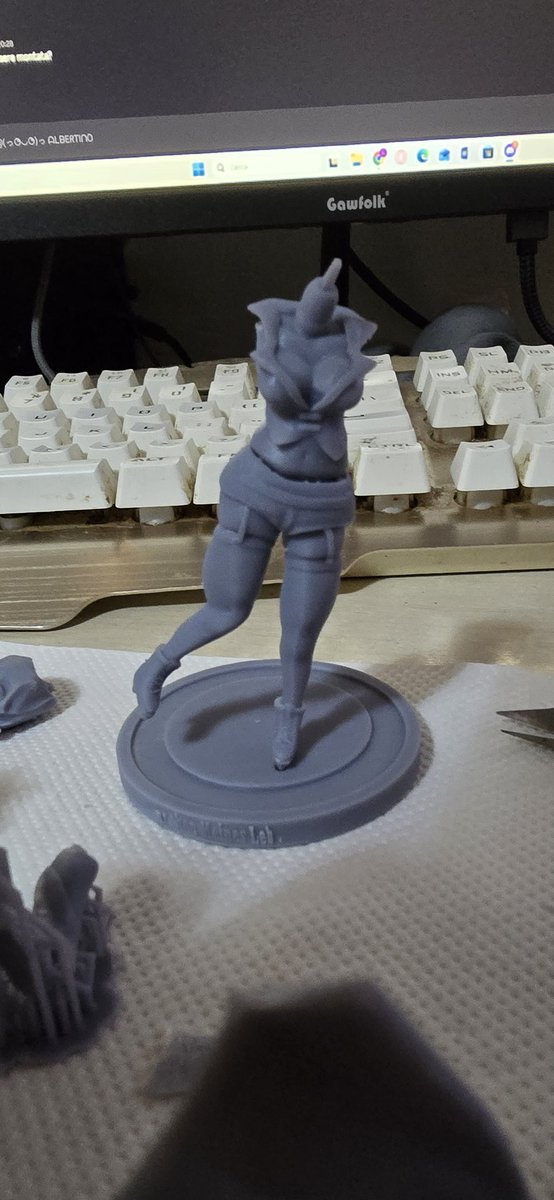 aansea89200's tweet photo. My very first creation!
#zbrush #nedroid #WIP #OC https://t.co/ZSx0HACrj2