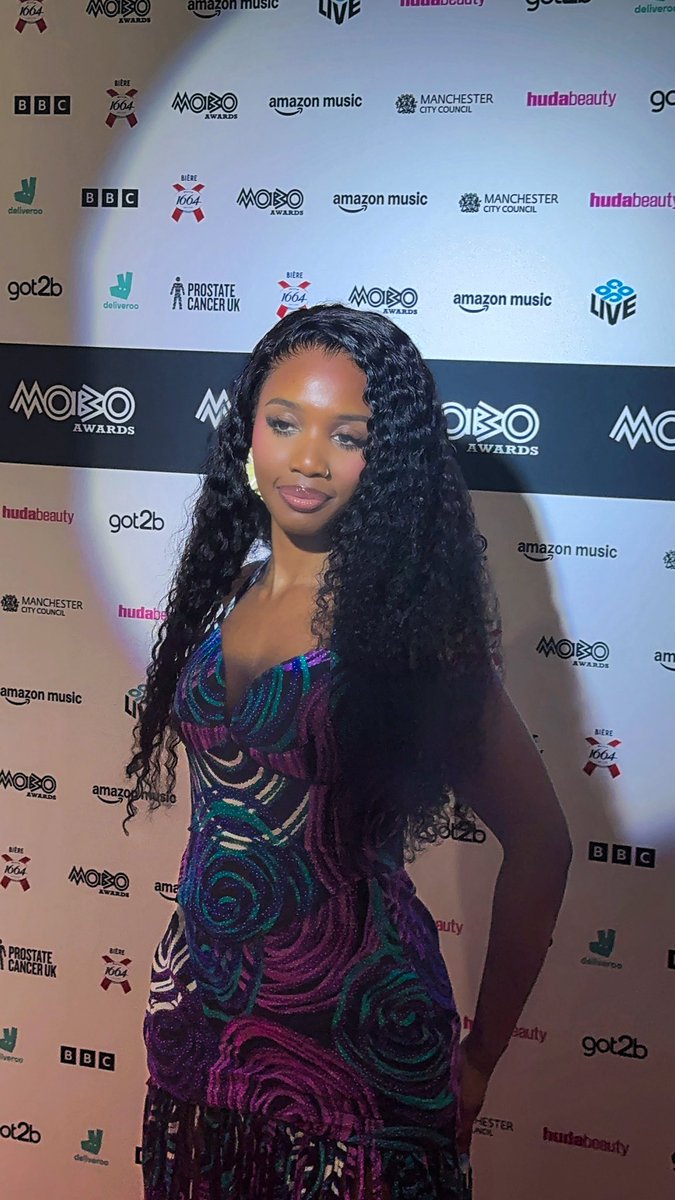 HenrieVIII's tweet photo. Henrie @ The Mobo Awards 2026 x https://t.co/mLDTpm9wdr