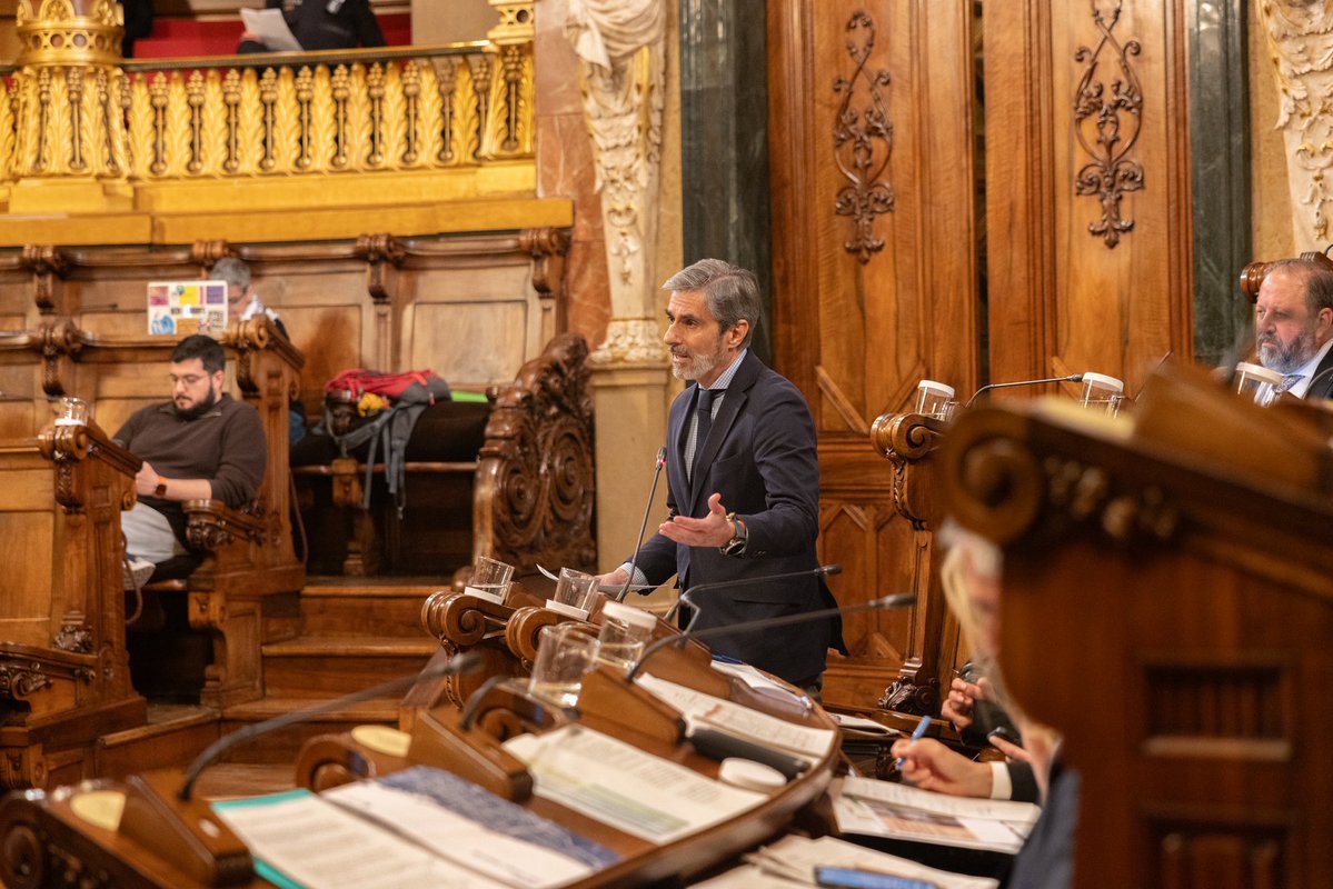 VOX Barcelona Ciudad tweet media