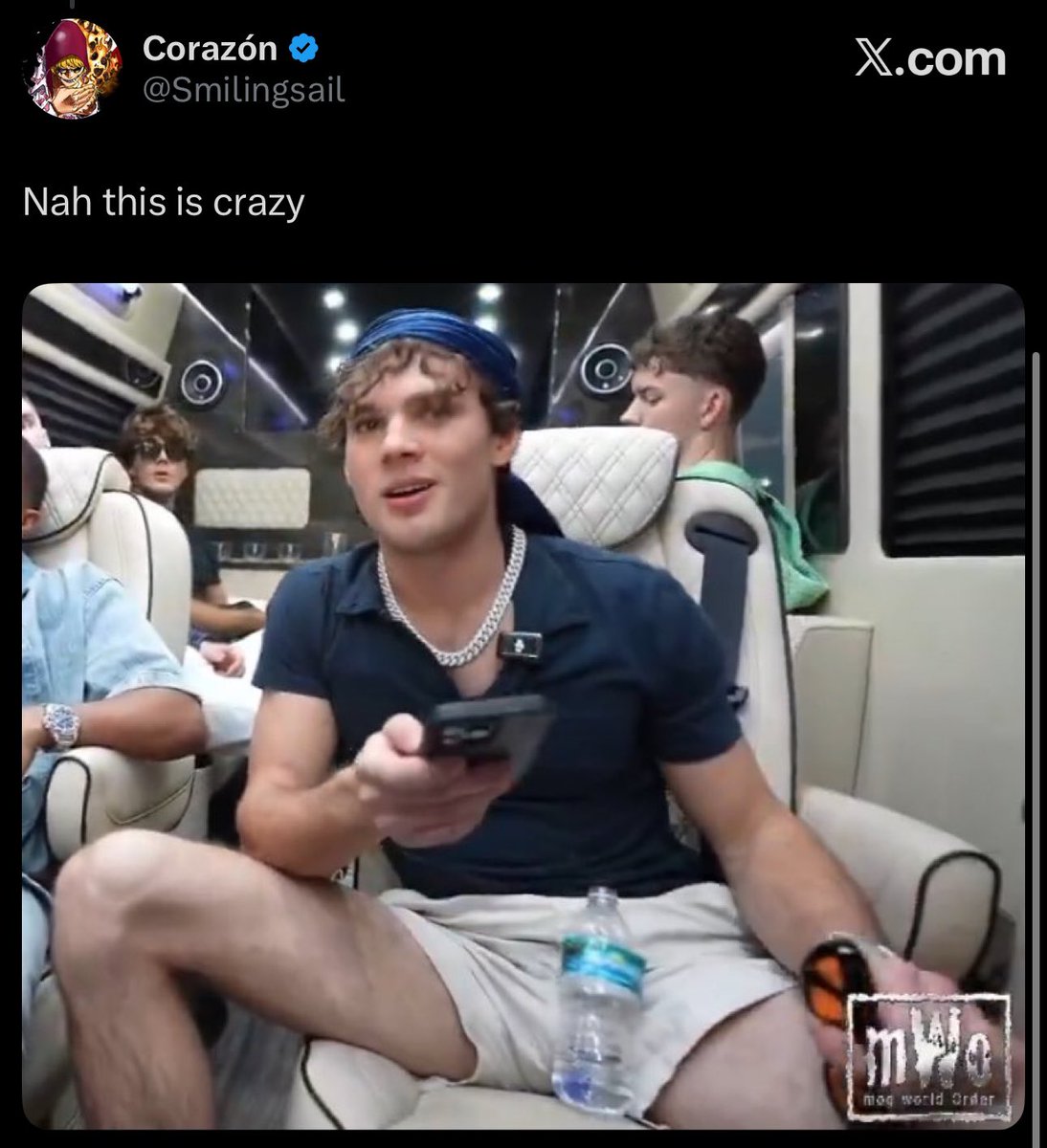 Corazón tweet media